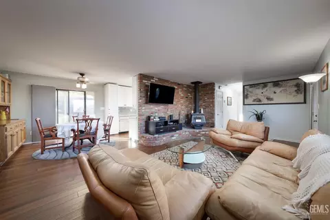 22401 Willow Pl, Tehachapi, CA 93561 photo 10