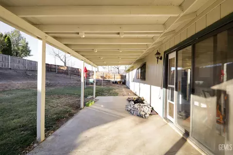 22401 Willow Pl, Tehachapi, CA 93561 photo 21