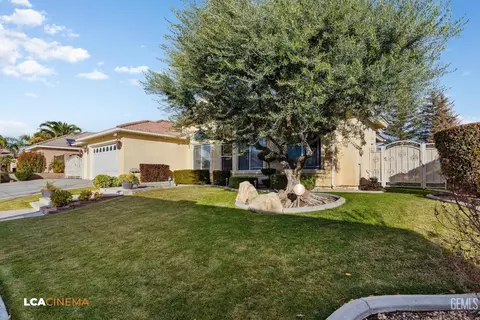 Exterior - 10548 Titanium, Taft, CA 93268 photo 4 of 7