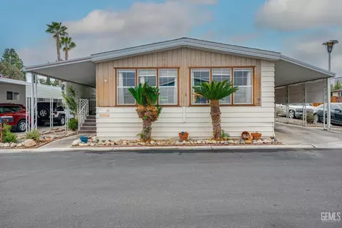 123 N 10th St #55, Taft, CA 93268