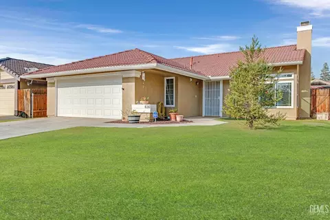 616 Twinleaf Dr, Bakersfield, CA 93308