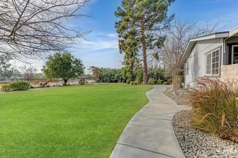 28162 Sunridge Ave, Taft, CA 93268 photo 58