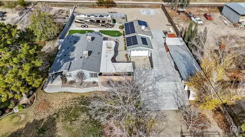 28162 Sunridge Ave, Taft, CA 93268 photo 3