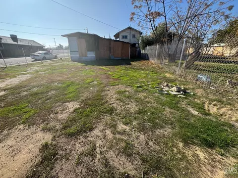 505 5th St, Taft, CA 93268 photo 17