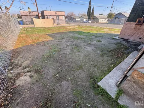 505 5th St, Taft, CA 93268 photo 16