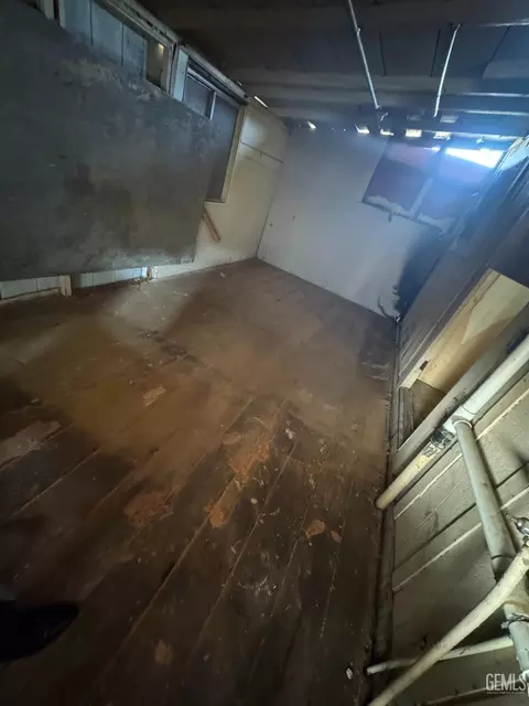 505 5th St, Taft, CA 93268 photo 9