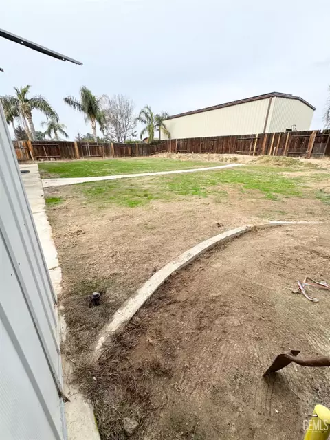 Exterior - 12018 Copernicus Ave, Bakersfield, CA 93312 photo 3 of 5