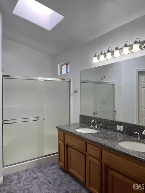 104 James Ave, Taft, CA 93268 photo 19