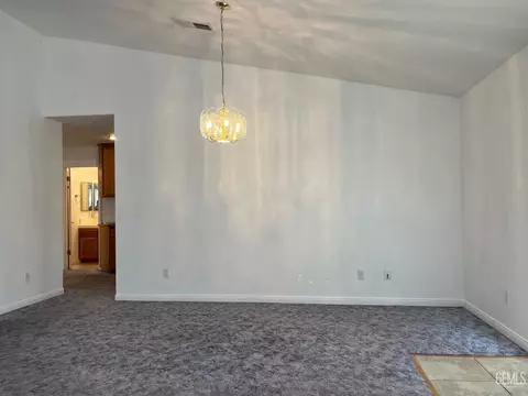 104 James Ave, Taft, CA 93268 photo 16