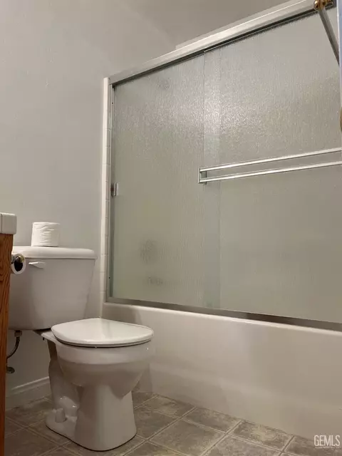 104 James Ave, Taft, CA 93268 photo 29
