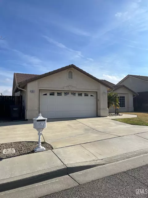 104 James Ave, Taft, CA 93268 photo 3