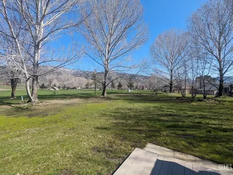24081 Basin Harbor Ct, Tehachapi, CA 93561 photo 6