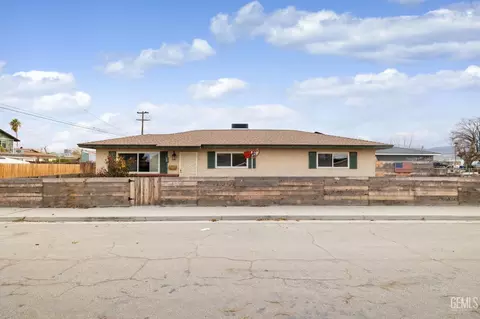 759 Fir St, Taft, CA 93268 photo 1