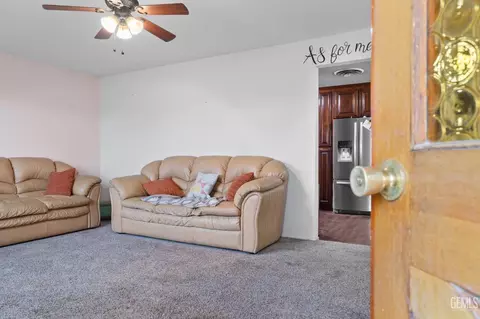 759 Fir St, Taft, CA 93268 photo 3