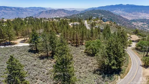 27181 Stirrup Way, Tehachapi, CA 93561 photo 7