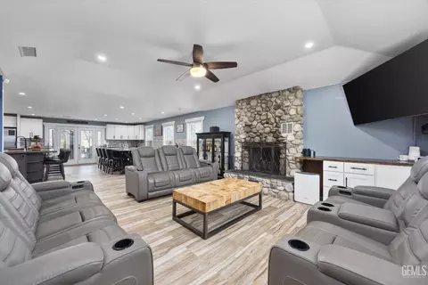 24101 Basin Harbor Ct, Tehachapi, CA 93561 photo 13