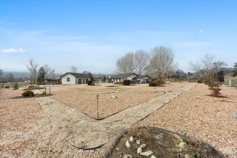 24101 Basin Harbor Ct, Tehachapi, CA 93561 photo 36