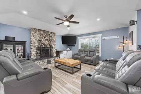 24101 Basin Harbor Ct, Tehachapi, CA 93561 photo 12