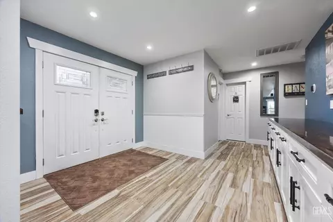24101 Basin Harbor Ct, Tehachapi, CA 93561 photo 9