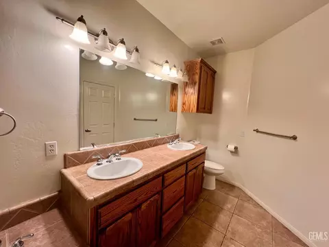 19811 Sun Ct, Tehachapi, CA 93561 photo 12