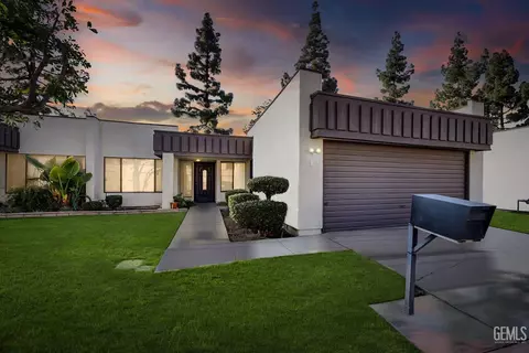 4907 Scorpio Ct, Bakersfield, CA 93309