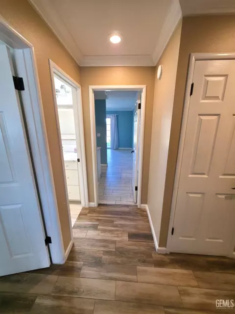 Entry Way - 1301 5th Pl, Delano, CA 93215 photo 2 of 3