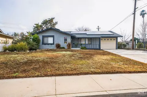 516 Birkdale Way, Bakersfield, CA 93309