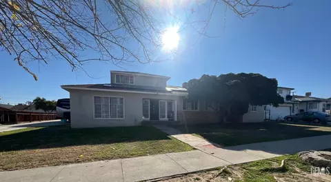 115 E San Emidio St, Taft, CA 93268 photo 1