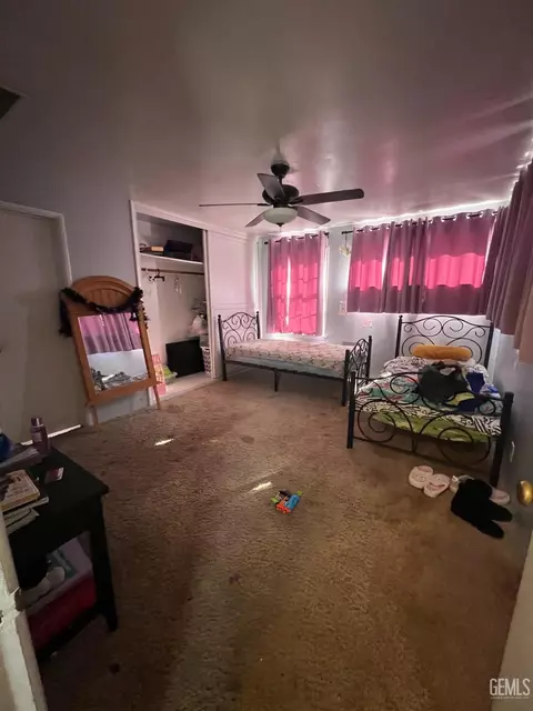 115 E San Emidio St, Taft, CA 93268 photo 10