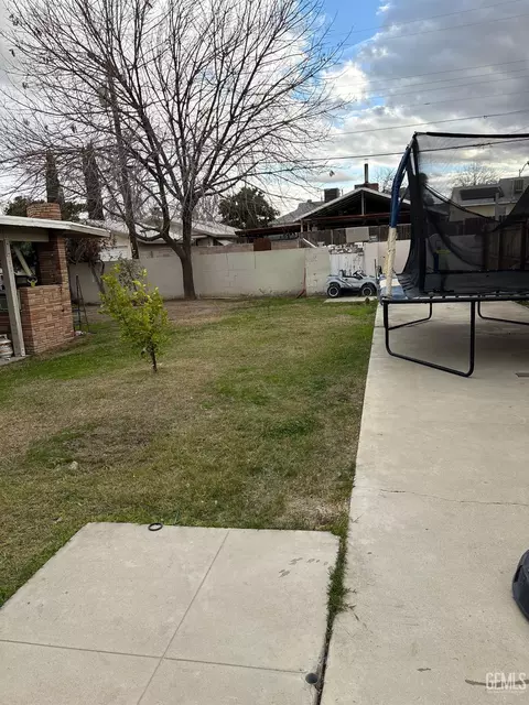 115 E San Emidio St, Taft, CA 93268 photo 19