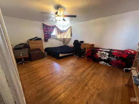 115 E San Emidio St, Taft, CA 93268 photo 11