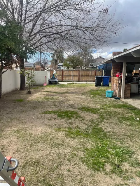 115 E San Emidio St, Taft, CA 93268 photo 18