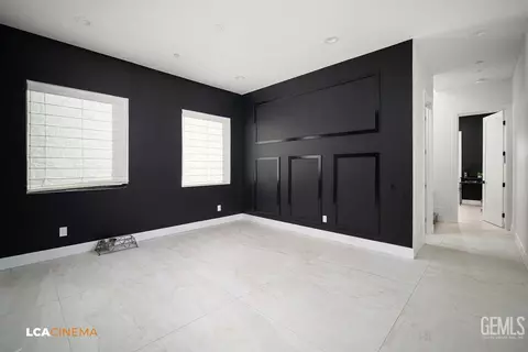 15431 Johnson Rd, Bakersfield, CA 93314 photo 12