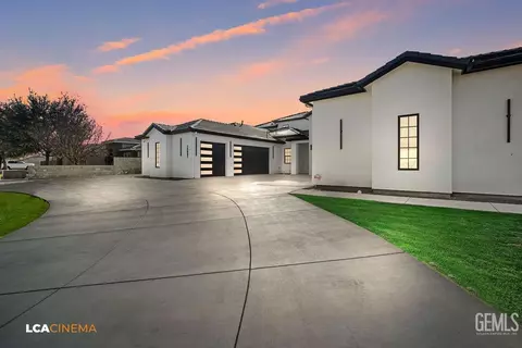 15431 Johnson Rd, Bakersfield, CA 93314 photo 3