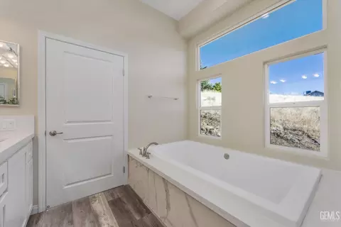 20201 Bald Mountain Dr, Tehachapi, CA 93561 photo 32