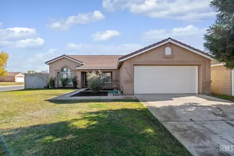 6102 Green Garden Dr, Bakersfield, CA 93313