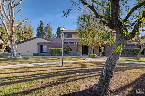 1001 Mohawk St #5, Bakersfield, CA 93309