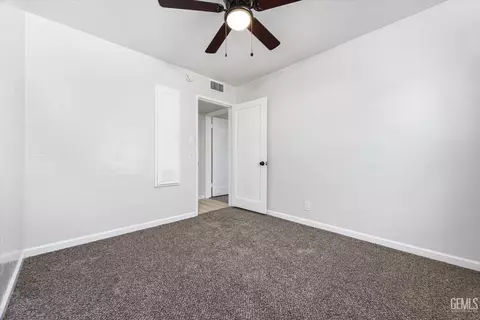 Bedroom - 215 E Lucard St, Taft, CA 93268 photo 7 of 7