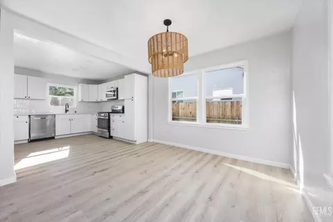 Other - 215 E Lucard St, Taft, CA 93268 photo 2 of 4