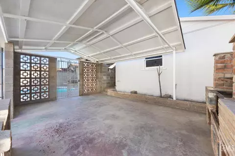 Exterior - 215 E Lucard St, Taft, CA 93268 photo 8 of 12
