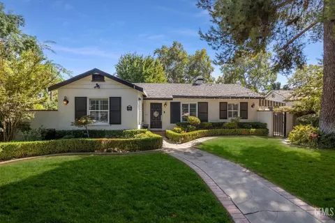 2525 21st St, Bakersfield, CA 93301
