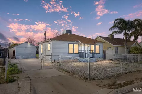 609 El Sereno Dr, Bakersfield, CA 93304