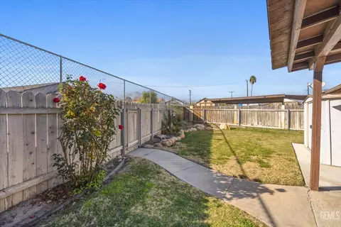 549 Front St, Taft, CA 93268 photo 23
