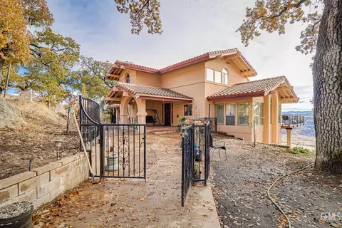 25441 Deertrail Dr, Tehachapi, CA 93561 photo 1