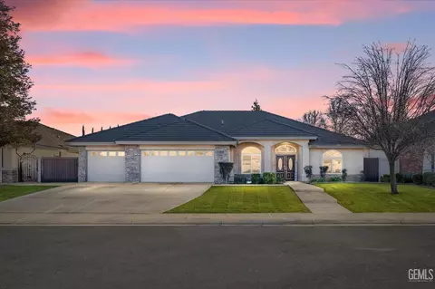 11801 Trackside Dr, Bakersfield, CA 93312
