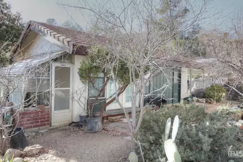 23549 Willow Canyon Rd, Tehachapi, CA 93561 photo 3