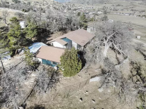23549 Willow Canyon Rd, Tehachapi, CA 93561 photo 1