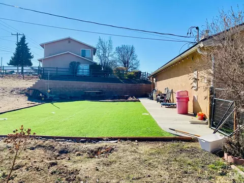 Exterior - 22325 Mccarthy, Tehachapi, CA 93561 photo 2 of 7