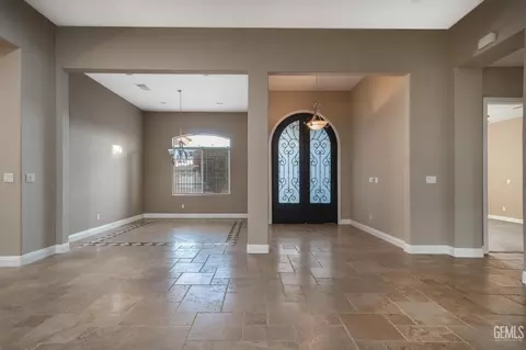 4010 Cogburn Ct, Bakersfield, CA 93313 photo 5