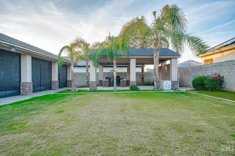 4010 Cogburn Ct, Bakersfield, CA 93313 photo 4